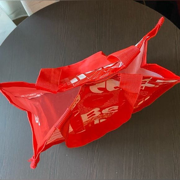 LULULEMON Reusable Lunch/Tote/Gym/Shopping Bag Small Red Snap Closure - Picture 4 of 5